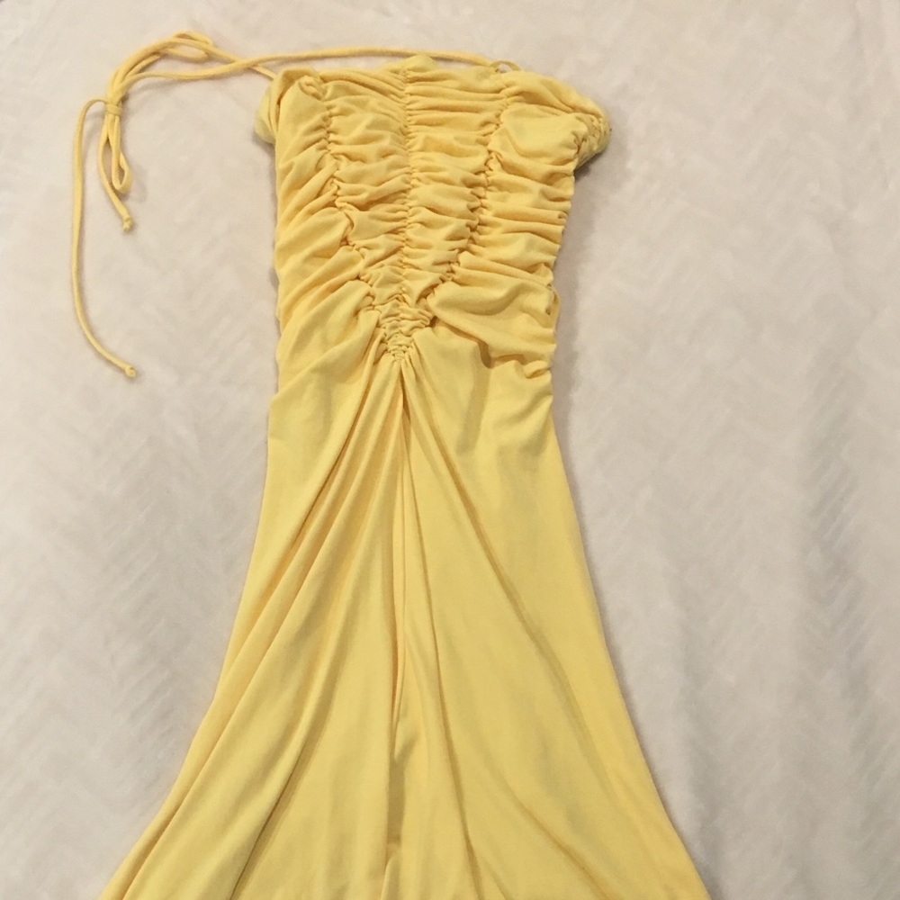 Ruched fitted high-low dress in summery yellow